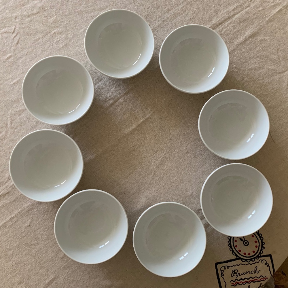 Corby Hall by Costa Verde Portugal – Set of 8 White Porcelain Round Bowls